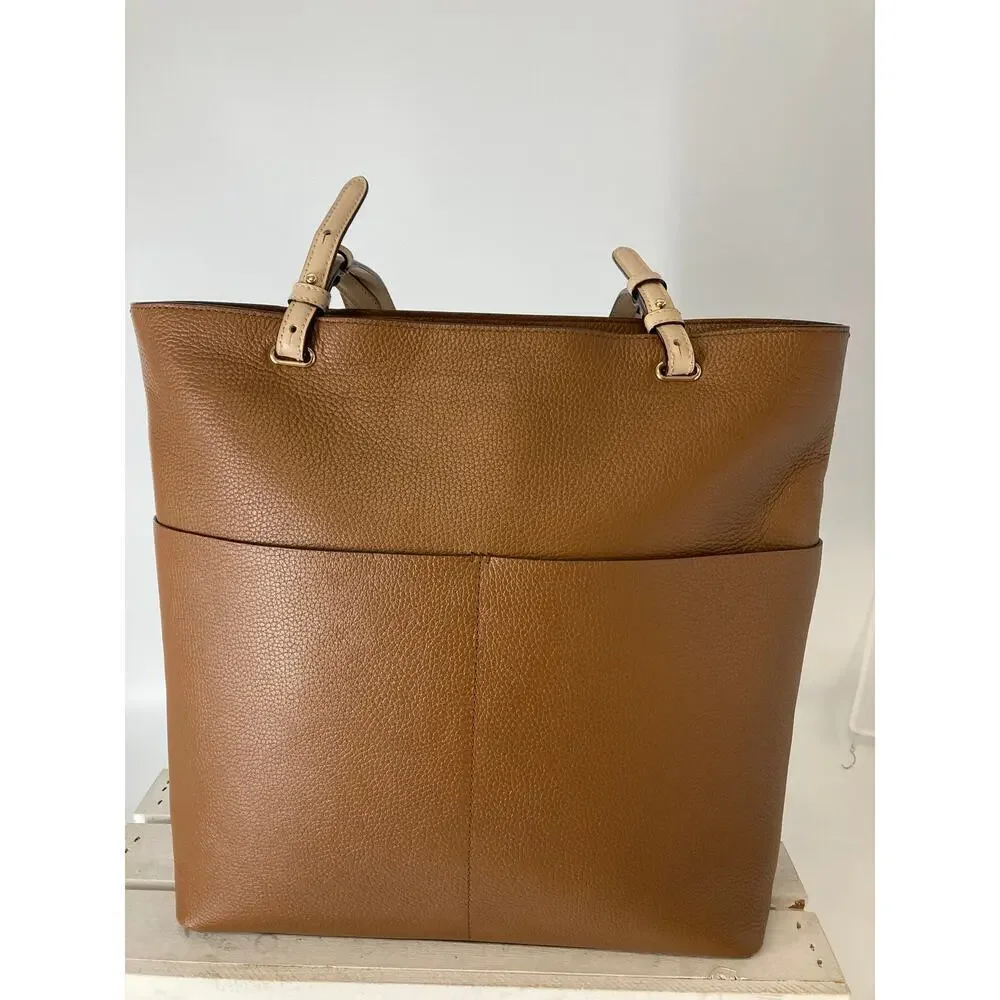 MICHAEL KORS, LARGE BROWN PEBBLED LEATHER SHOULDER BAG